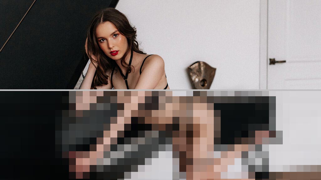 Adelina Klein Web Cam