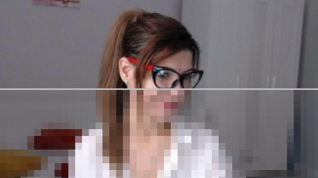 Adriana Adani Web Cam