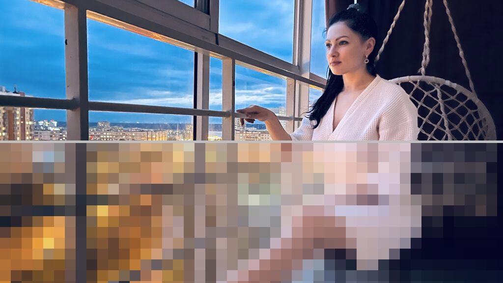 Aleksandra Adams Web Cam