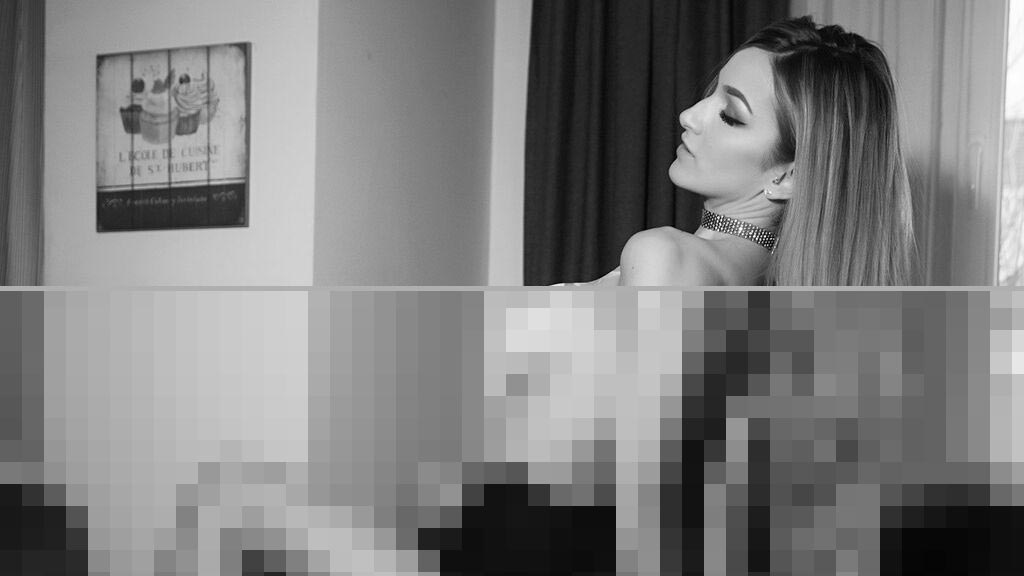 Alyah Jefferson Web Cam