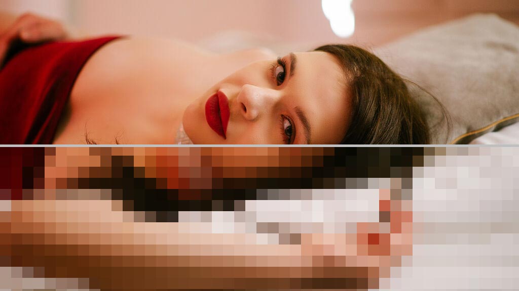 Angelina Littney Web Cam