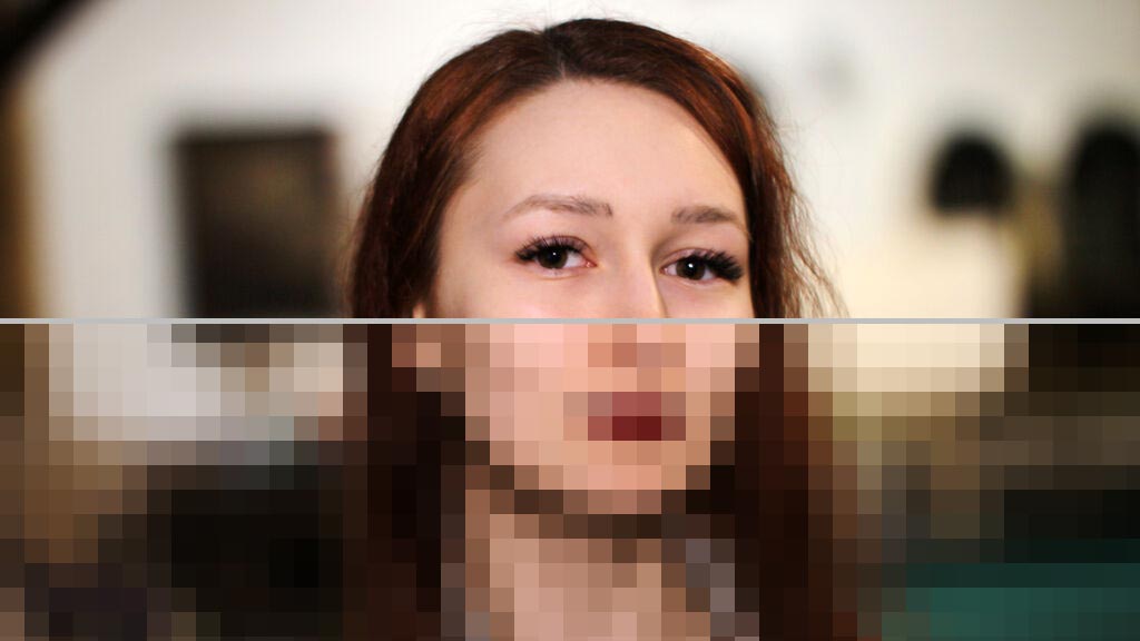 Anna Allus Web Cam