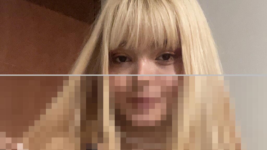 April Sommer Web Cam