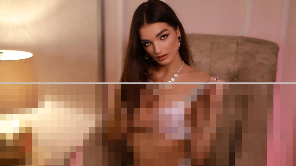 Ava Fraser Web Cam