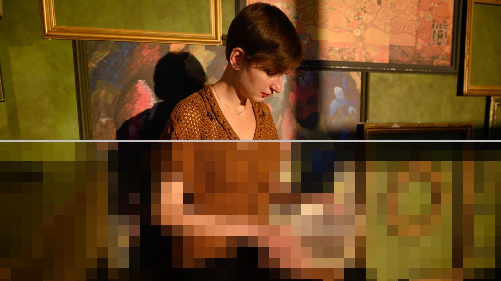 Avrora Collins Web Cam