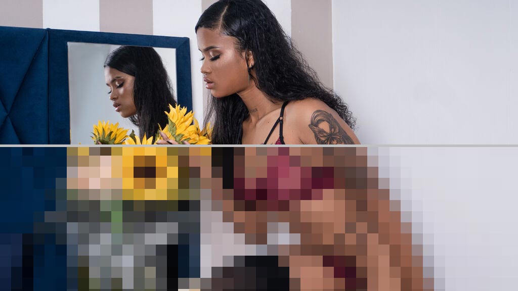 Aylin Scott Web Cam