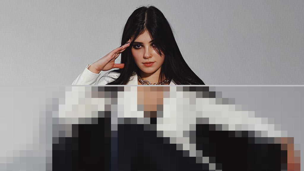 Bella Backer Web Cam