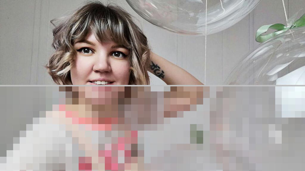 Betty Batis Web Cam