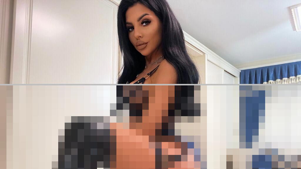 Cassandra Leon Web Cam
