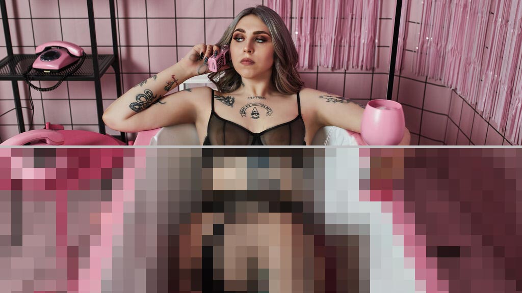 Chelsea Lin Web Cam