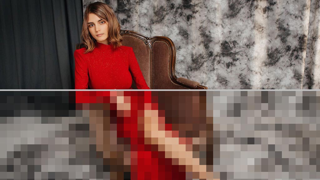 Chloe Aldridge Web Cam
