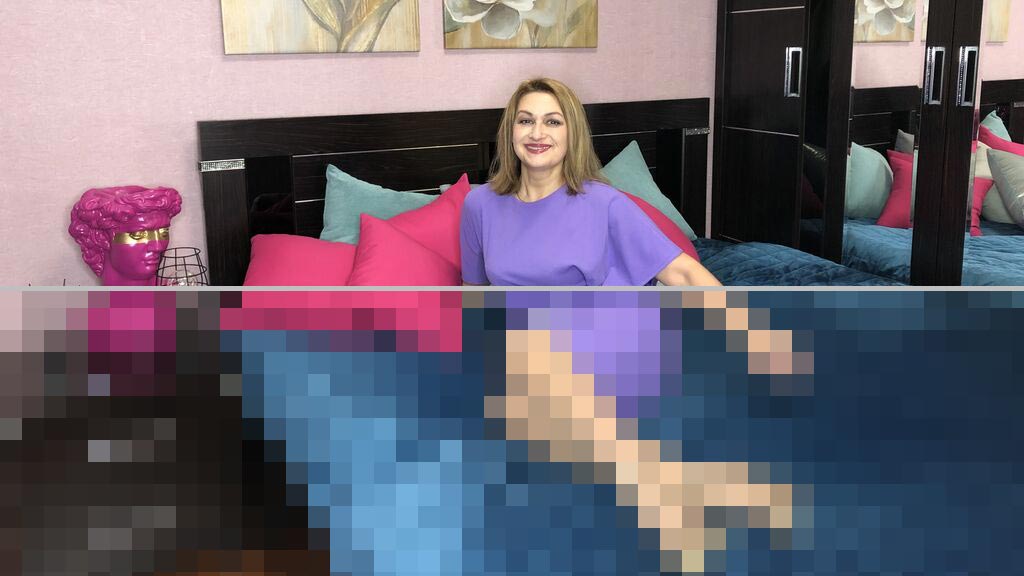 Chloe Rossy Web Cam