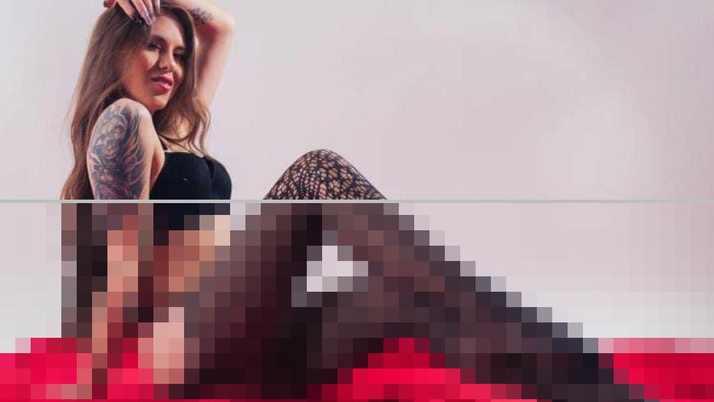 Cloe Martyn Web Cam