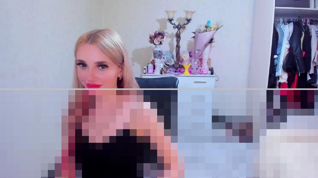 Dominika Hunter Web Cam
