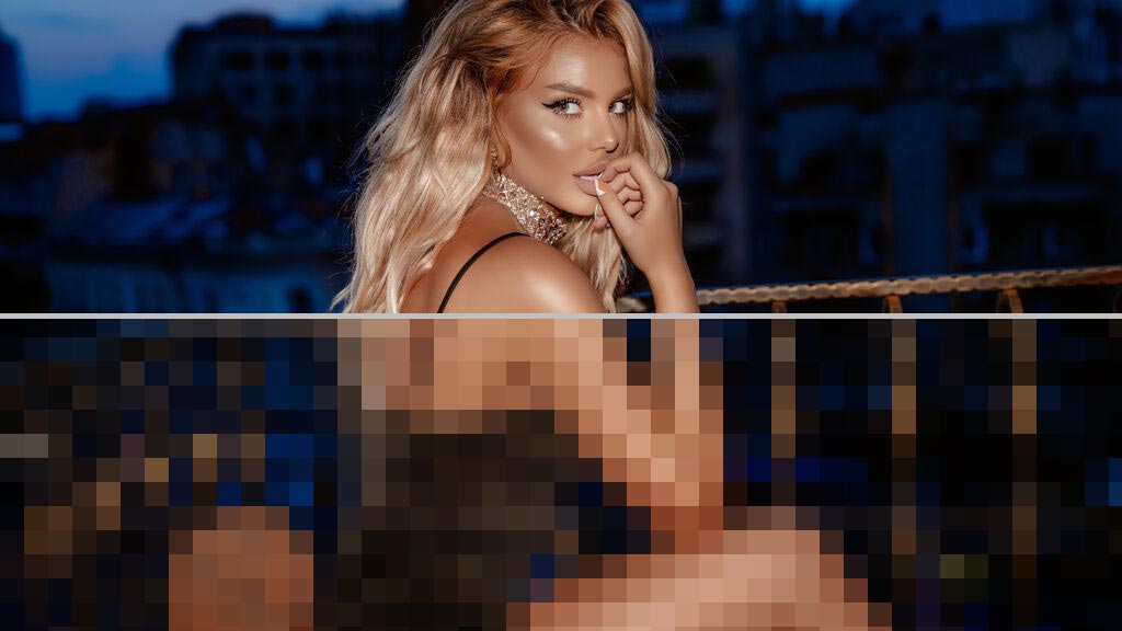 Dominique Julie Web Cam