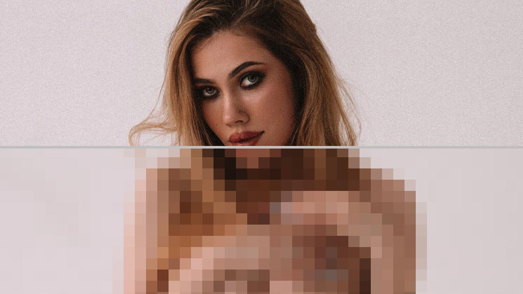 Effie Moore Web Cam