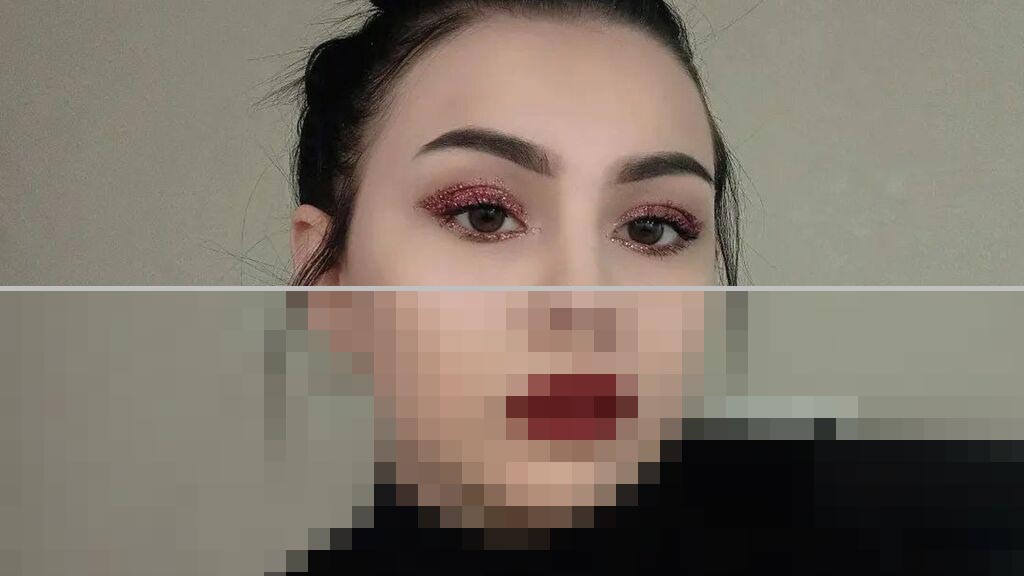 Elena Lombard Web Cam