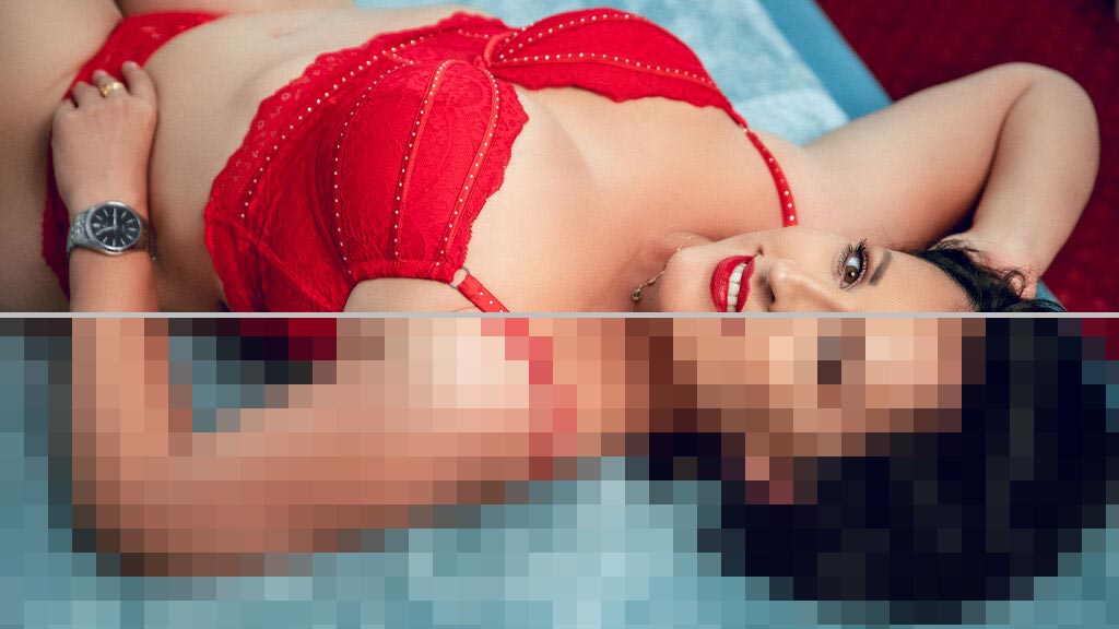 Ellla Wrights Web Cam