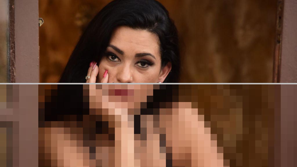 Elvira Jones Web Cam