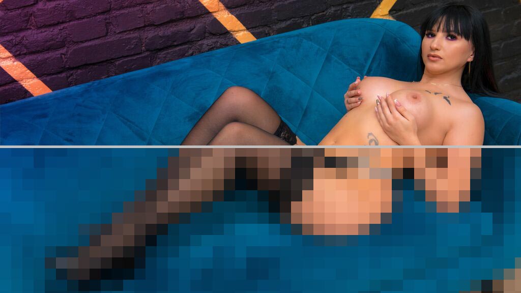 Emma Synn Web Cam