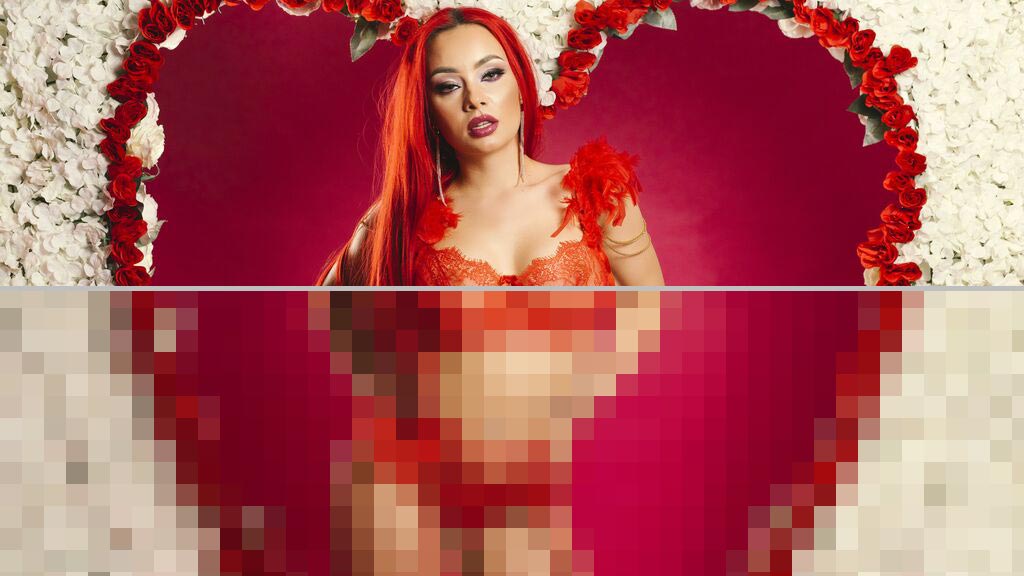 Emmelyne Red Web Cam