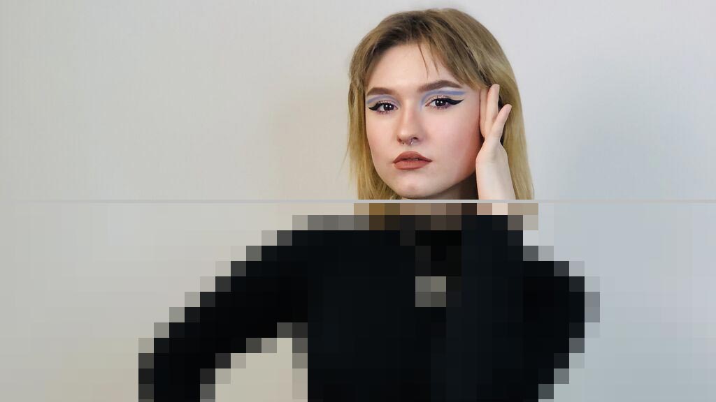 Isabella Papa Web Cam