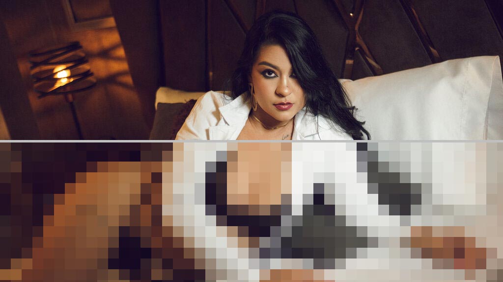 Joanna Howard Web Cam