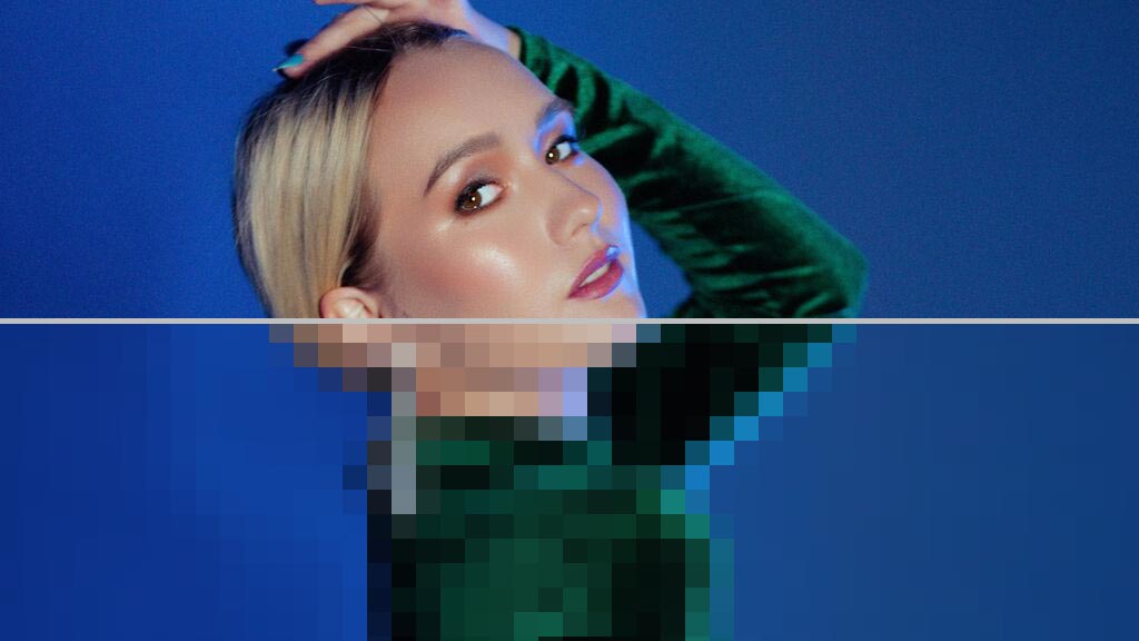 Karen Revelle Web Cam