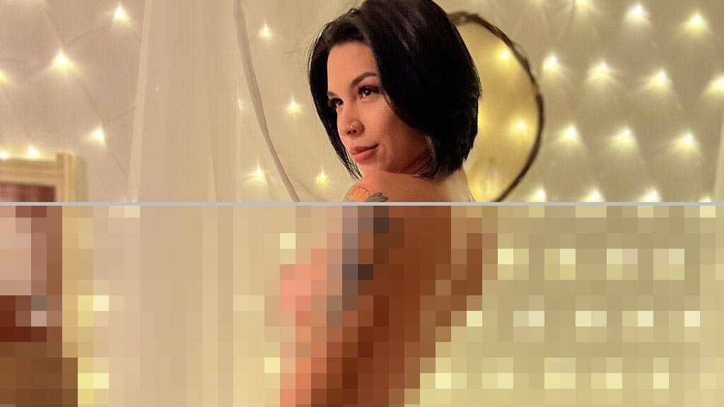 Liha Spencer Web Cam