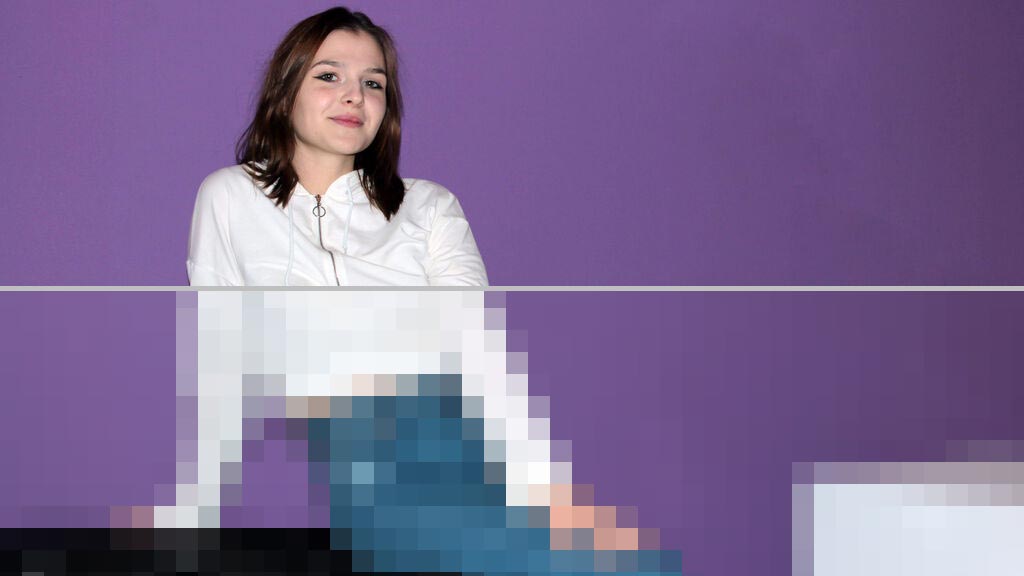 Lina Belle Web Cam