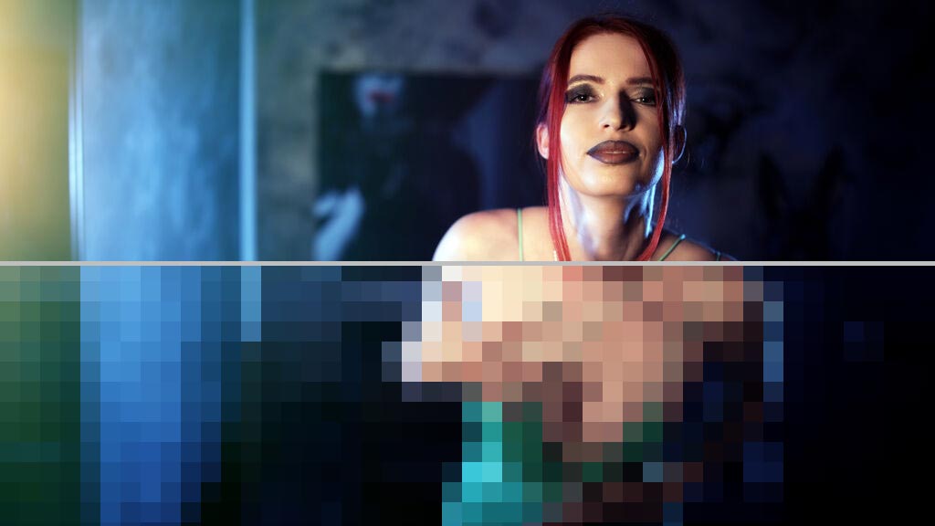 Lore Mia Web Cam