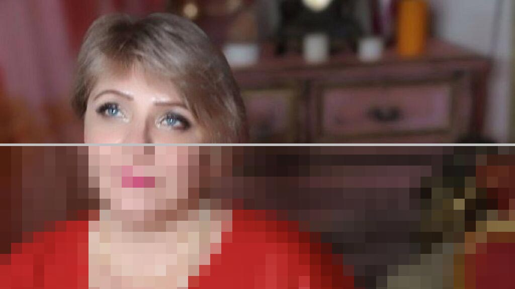 Louise Lang Web Cam