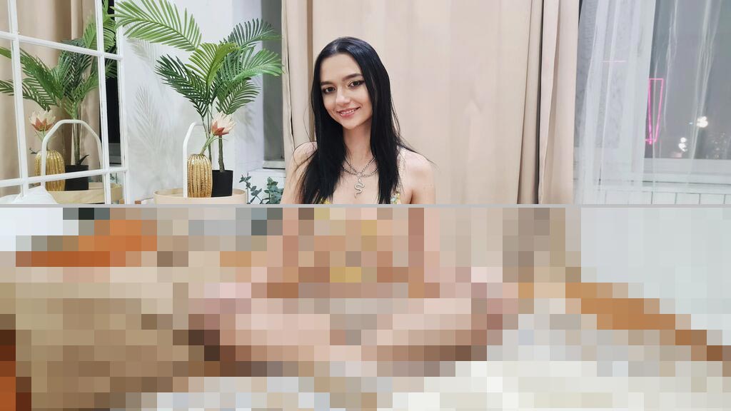 Luciana Hyde Web Cam