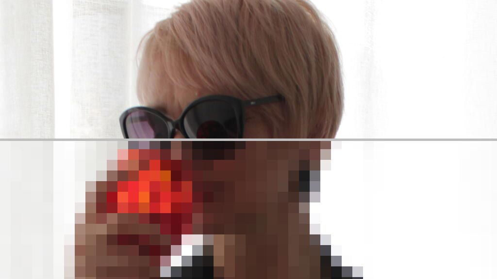 Maggie White Web Cam