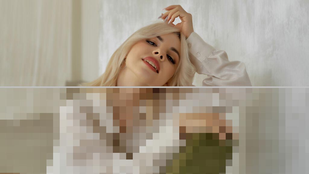 Mila Vonder Web Cam