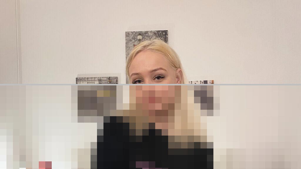Milana Stones Web Cam