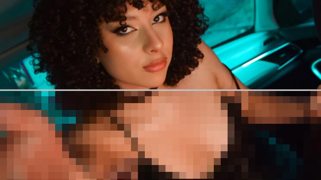 Niky Adams Web Cam