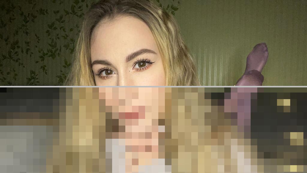 Nina Bone Web Cam