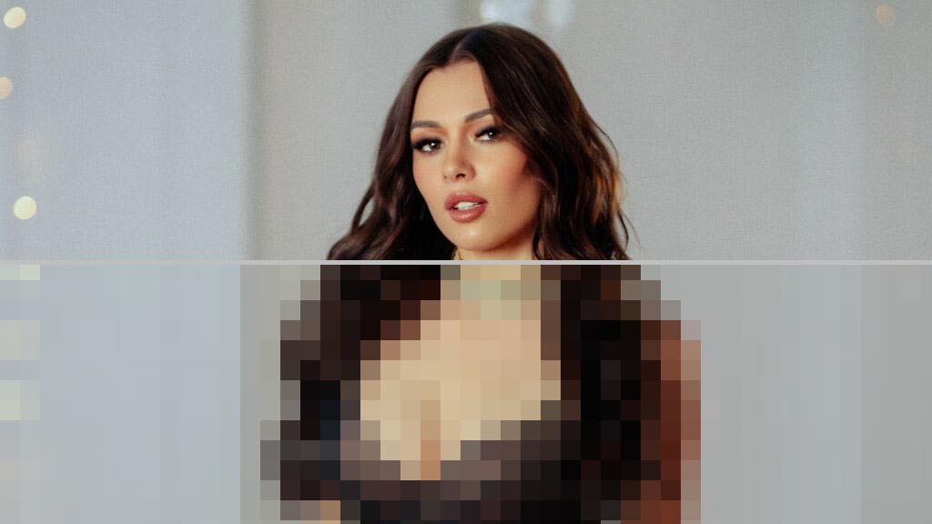 Nina Lindsey Web Cam