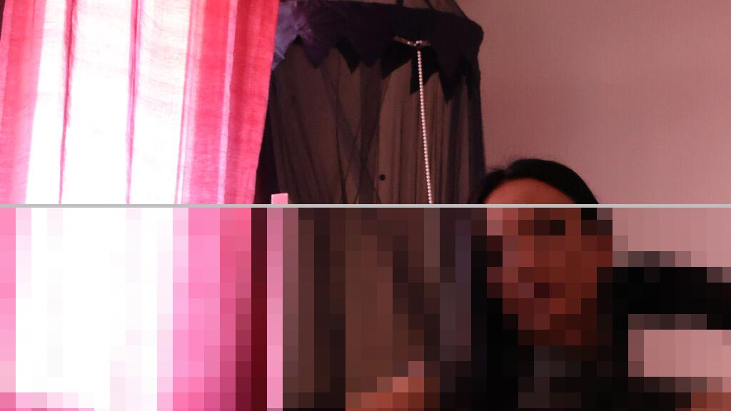 Nitika Devine Web Cam
