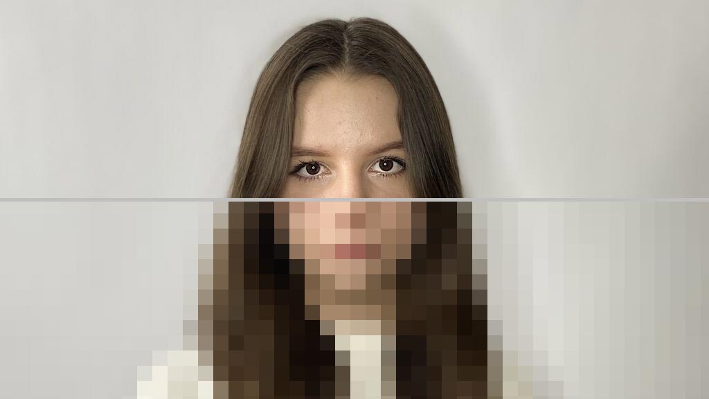 Raffaela Costanzy Web Cam