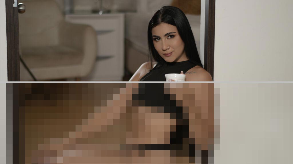 Raychel Benett Web Cam