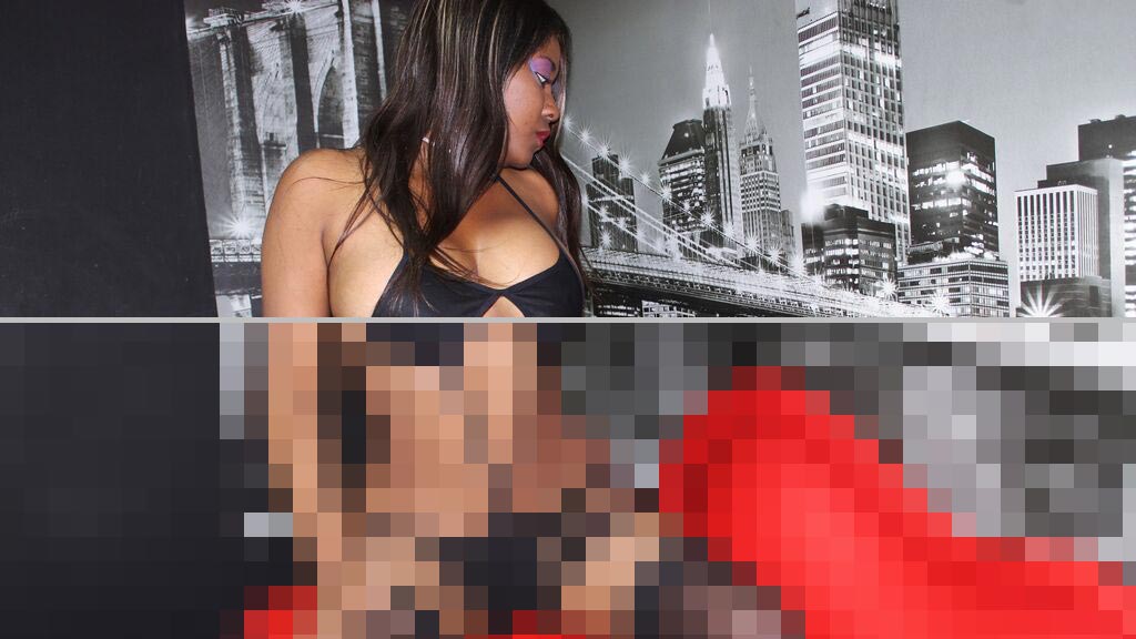 Romina Paris Web Cam