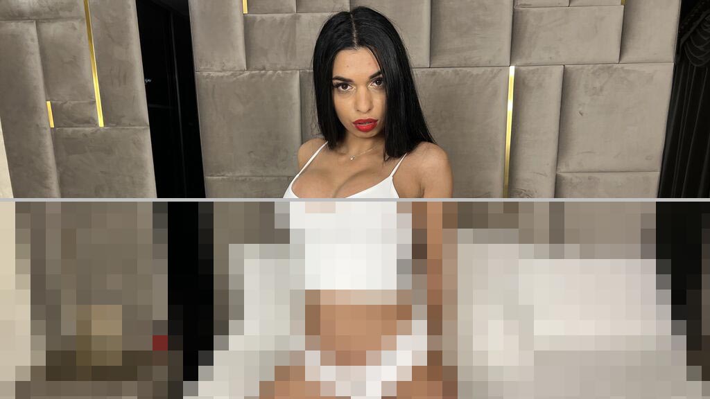 Roxanne Brown Web Cam