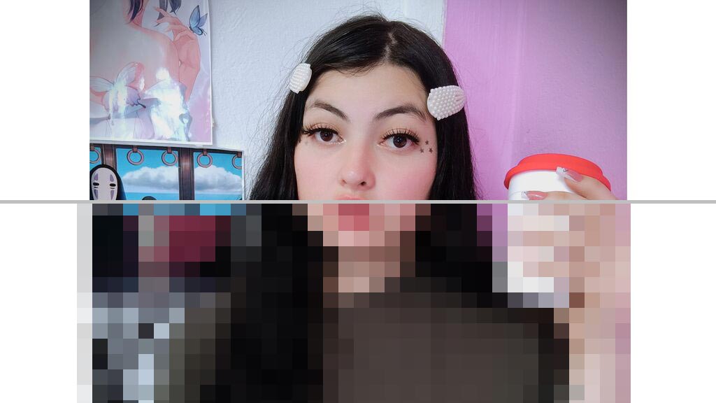 Sakura Swann Web Cam