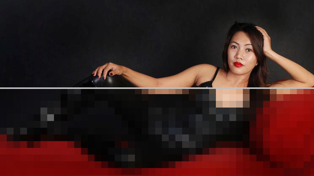 Samantha Mac Web Cam