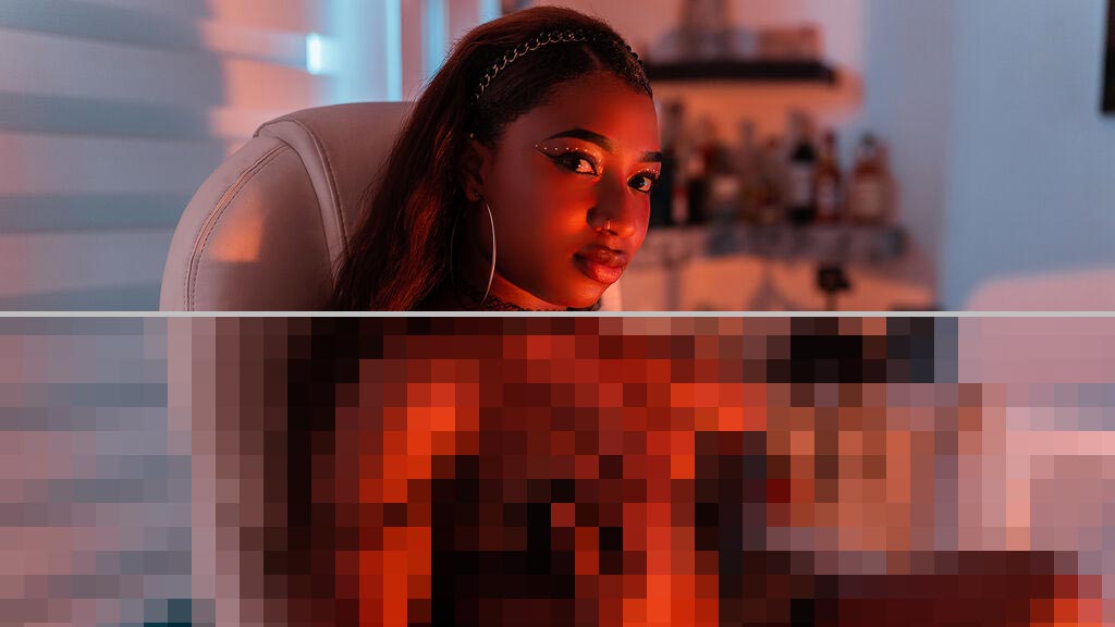Scarlet Henderson Web Cam