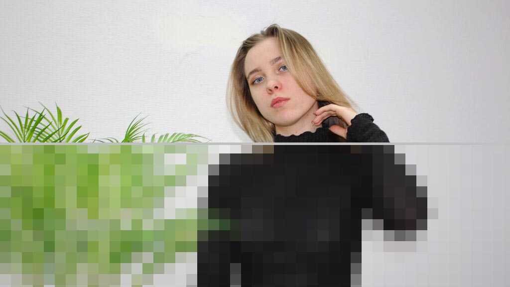 Sophia Ryder Web Cam