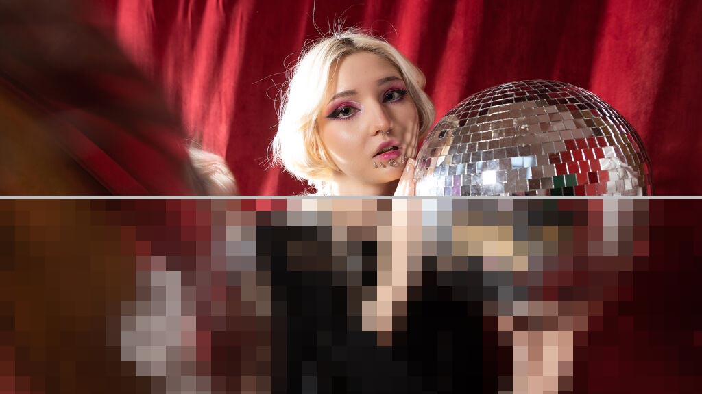 Sophia Sawami Web Cam