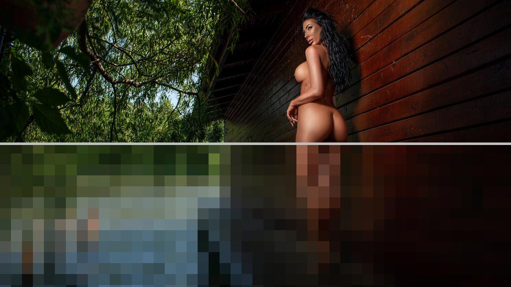 Viviene Ruth Web Cam